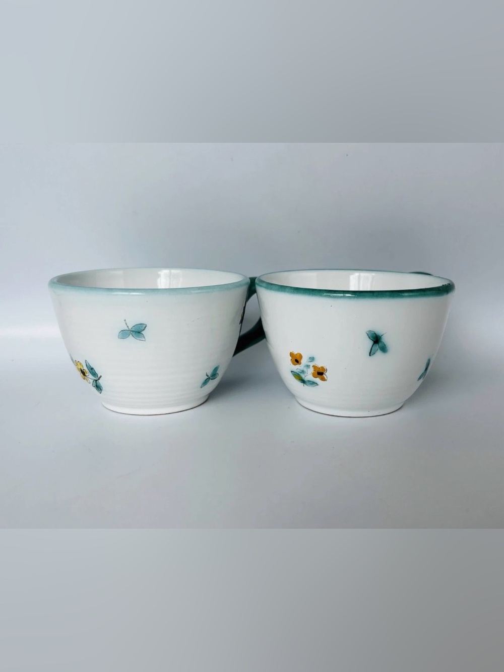 2 Gmundner Keramik Demitasse Cups 5.5cm Tall Austria Alpine Scattered Flowers